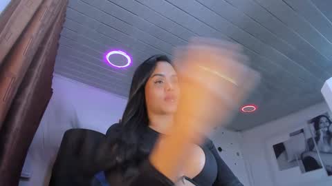 Snapshot of venuzconor chatting on 18, 1, 2025 ---Venuz--- online show from 18, 1, 2025