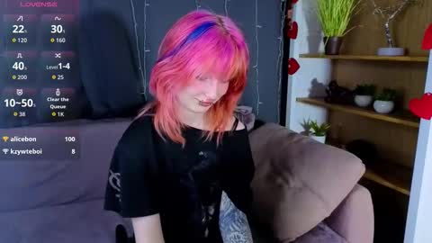 Erica online show from 5, 3, 2026