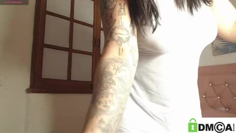 Vera Lux online show from 9, 5, 2026