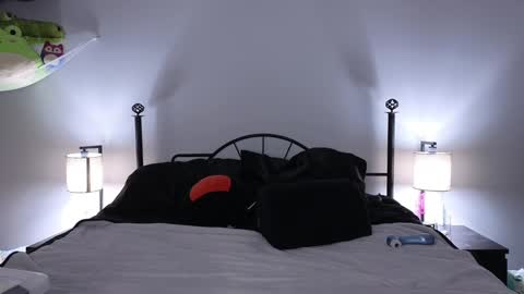 Vera Velvet online show from 11, 12, 2024