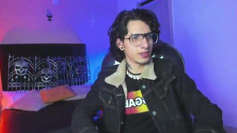 Snapshot of vergil_noir chatting on 30, 4, 2026 vergil_noir online show from 30, 4, 2026