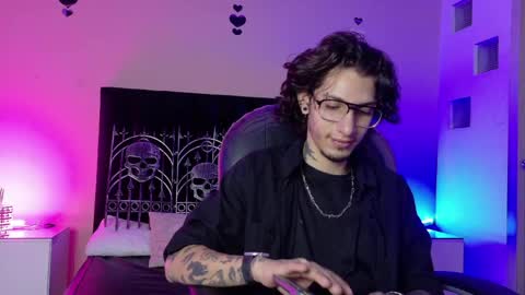 Snapshot of vergil_noir chatting on 3, 6, 2026 vergil_noir online show from 3, 6, 2026