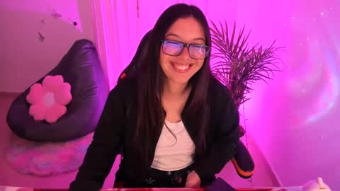 Snapshot of verolake chatting on 21, 2, 2025 Verolake online show from 21, 2, 2025