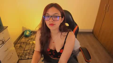 Snapshot of verolake chatting on 28, 10, 2025 Verolake online show from 28, 10, 2025