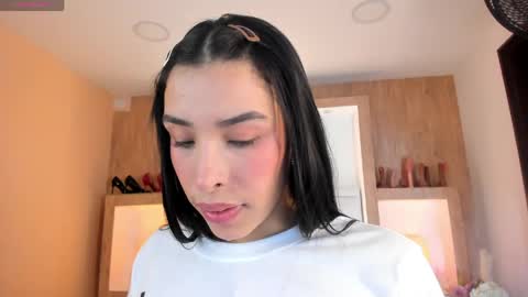 Snapshot of veronica_garciaa chatting on 27, 5, 2026 Johovanna online show from 27, 5, 2026