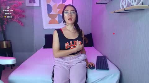 Snapshot of veronica_miiller chatting on 25, 5, 2026 veronica online show from 25, 5, 2026