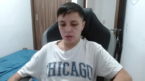 Snapshot of veronicaelite16 chatting on 4, 3, 2025 Veronica Clark online show from 4, 3, 2025