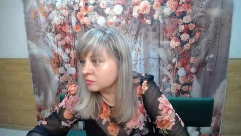Snapshot of veronicasvitt chatting on 4, 2, 2026 VeronicaSvitt online show from 4, 2, 2026
