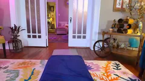 Snapshot of veronicawest chatting on 7, 11, 2025 Veronica Weston online show from 7, 11, 2025