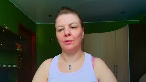 Snapshot of veronikawgold chatting on 22, 5, 2026 VeronikawGold online show from 22, 5, 2026