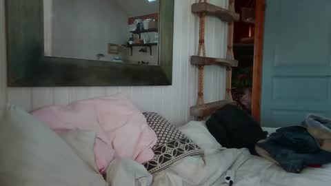 John online show from 9, 4, 2026