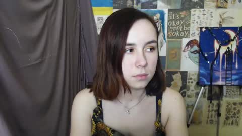 Snapshot of veryveryvery_shy chatting on 1, 3, 2025 veryveryvery_shy online show from 1, 3, 2025