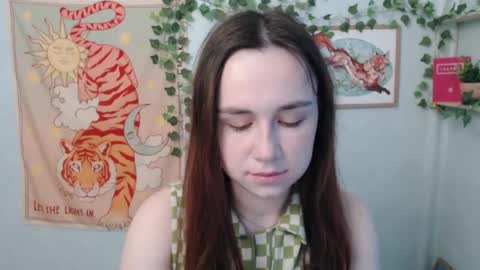 veryveryvery_shy online show from 2, 6, 2026