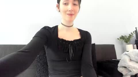 Snapshot of vesper_luxe chatting on 25, 11, 2025 Vesper online show from 25, 11, 2025