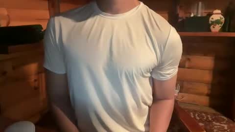 Snapshot of vexelgain chatting on 30, 10, 2025 HendasWerout online show from 30, 10, 2025