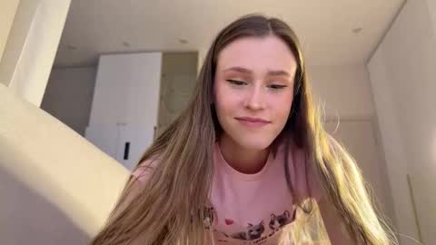 Snapshot of vi_world chatting on 8, 3, 2026 Vi online show from 8, 3, 2026