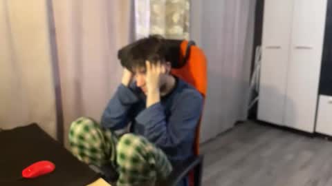 Snapshot of vialeras chatting on 8, 3, 2026 vialeras online show from 8, 3, 2026