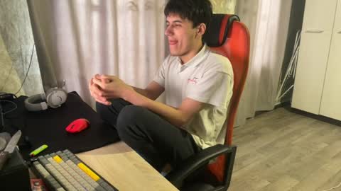 Snapshot of vialeras chatting on 5, 4, 2026 vialeras online show from 5, 4, 2026