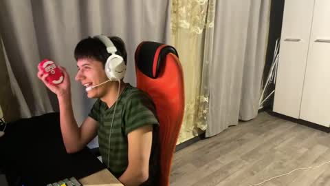 Snapshot of vialeras chatting on 13, 4, 2026 vialeras online show from 13, 4, 2026