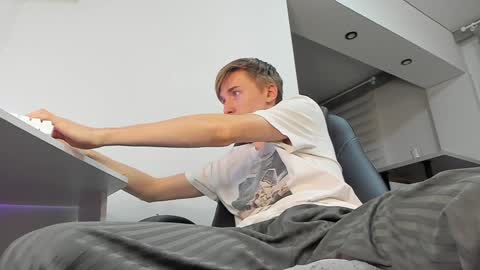 Snapshot of vibemygirl chatting on 29, 1, 2025 vibemygirl online show from 29, 1, 2025