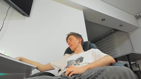 Snapshot of vibemygirl chatting on 31, 1, 2025 vibemygirl online show from 31, 1, 2025