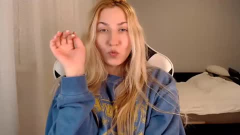 Amelia online show from 24, 2, 2025