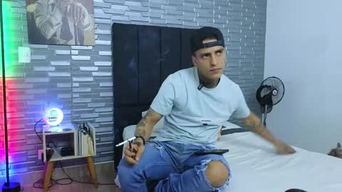 Snapshot of vicctorzc chatting on 25, 1, 2025 Victor cardenas online show from 25, 1, 2025