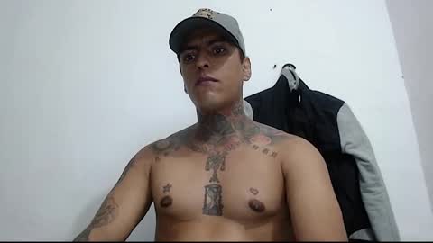 Snapshot of vicctorzc chatting on 16, 1, 2026 Victor cardenas online show from 16, 1, 2026