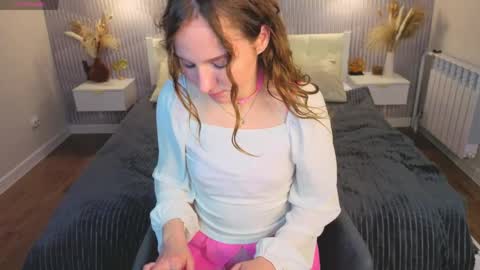 vicki_milles online show from 11, 5, 2026