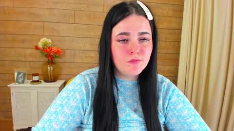 Snapshot of vickibrooks chatting on 6, 2, 2025 VickiBrooks online show from 6, 2, 2025