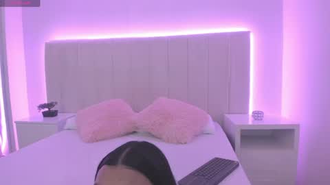 Vicky online show from 3, 6, 2026