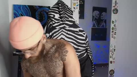 Snapshot of vickingcock7 chatting on 19, 2, 2026 vickingcock7 online show from 19, 2, 2026