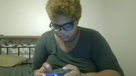 Snapshot of vickiryder56 chatting on 19, 11, 2025 vickiryder56 online show from 19, 11, 2025