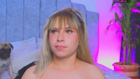 Snapshot of vicky_hot_x chatting on 29, 12, 2024 online show from 29, 12, 2024