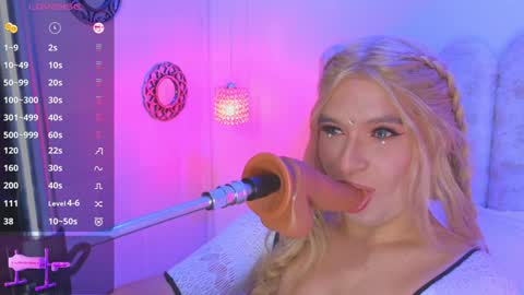 Snapshot of vicky_hot_x chatting on 2, 2, 2025 online show from 2, 2, 2025