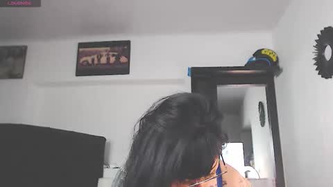 Vicky  online show from 26, 2, 2026