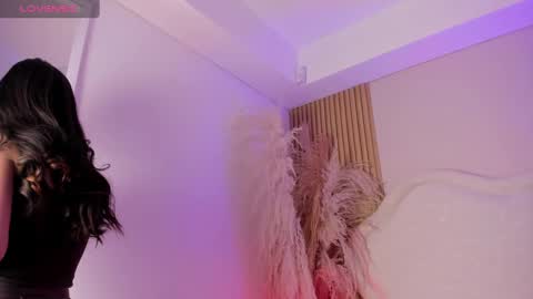 Snapshot of victoria___jonnes chatting on 25, 9, 2025 victoria___jonnes online show from 25, 9, 2025