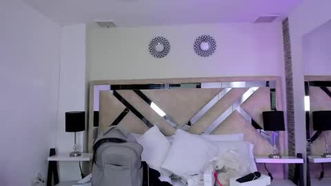 valentina online show from 17, 2, 2026