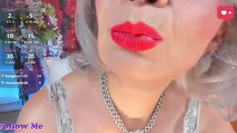 Snapshot of victoria_dior chatting on 23, 7, 2026 diorvictoria9 online show from 23, 7, 2026