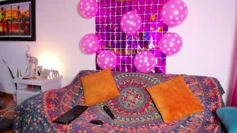 Snapshot of victoria_jhones chatting on 9, 5, 2026 Victoria online show from 9, 5, 2026