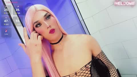 Snapshot of victoria_kastelo chatting on 30, 10, 2025 Victoria online show from 30, 10, 2025