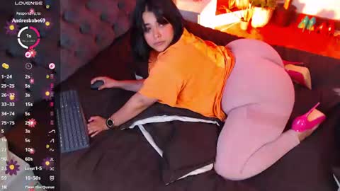 Snapshot of victoria_monteroo chatting on 11, 6, 2026 Call me Vic online show from 11, 6, 2026