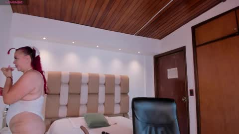 Snapshot of victoria_mooree chatting on 26, 10, 2025 Victoria Everyday From 1400 to 2130 Col Time online show from 26, 10, 2025