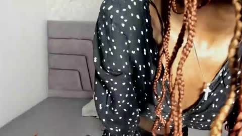 Vicky  online show from 29, 10, 2025