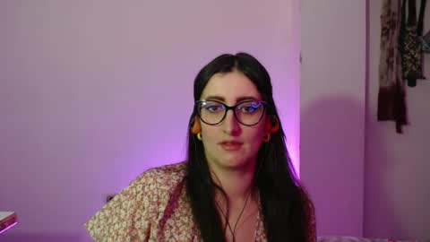 Victoria online show from 26, 11, 2025