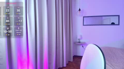 Snapshot of victoria_stern chatting on 3, 10, 2025 Victoria online show from 3, 10, 2025