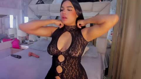 VICTORIA online show from 15, 4, 2026