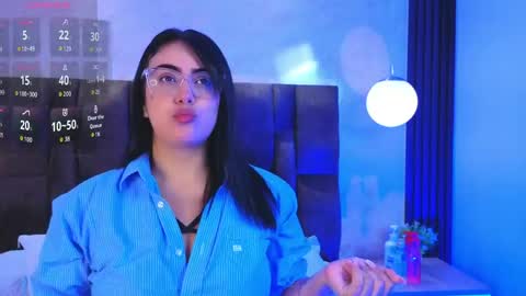 Victoria Andrade online show from 11, 4, 2026