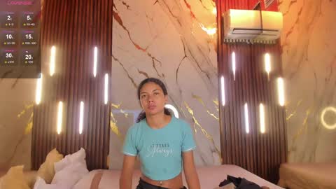 Snapshot of victoriaduarte chatting on 13, 4, 2026 Victoria online show from 13, 4, 2026