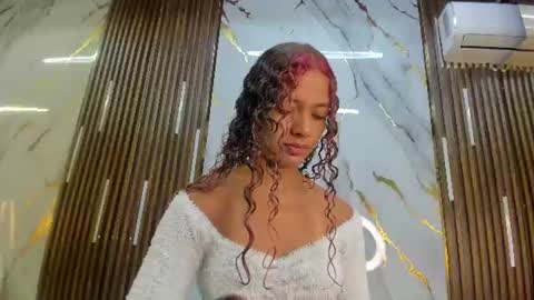 Snapshot of victoriaduarte chatting on 13, 7, 2026 Victoria online show from 13, 7, 2026